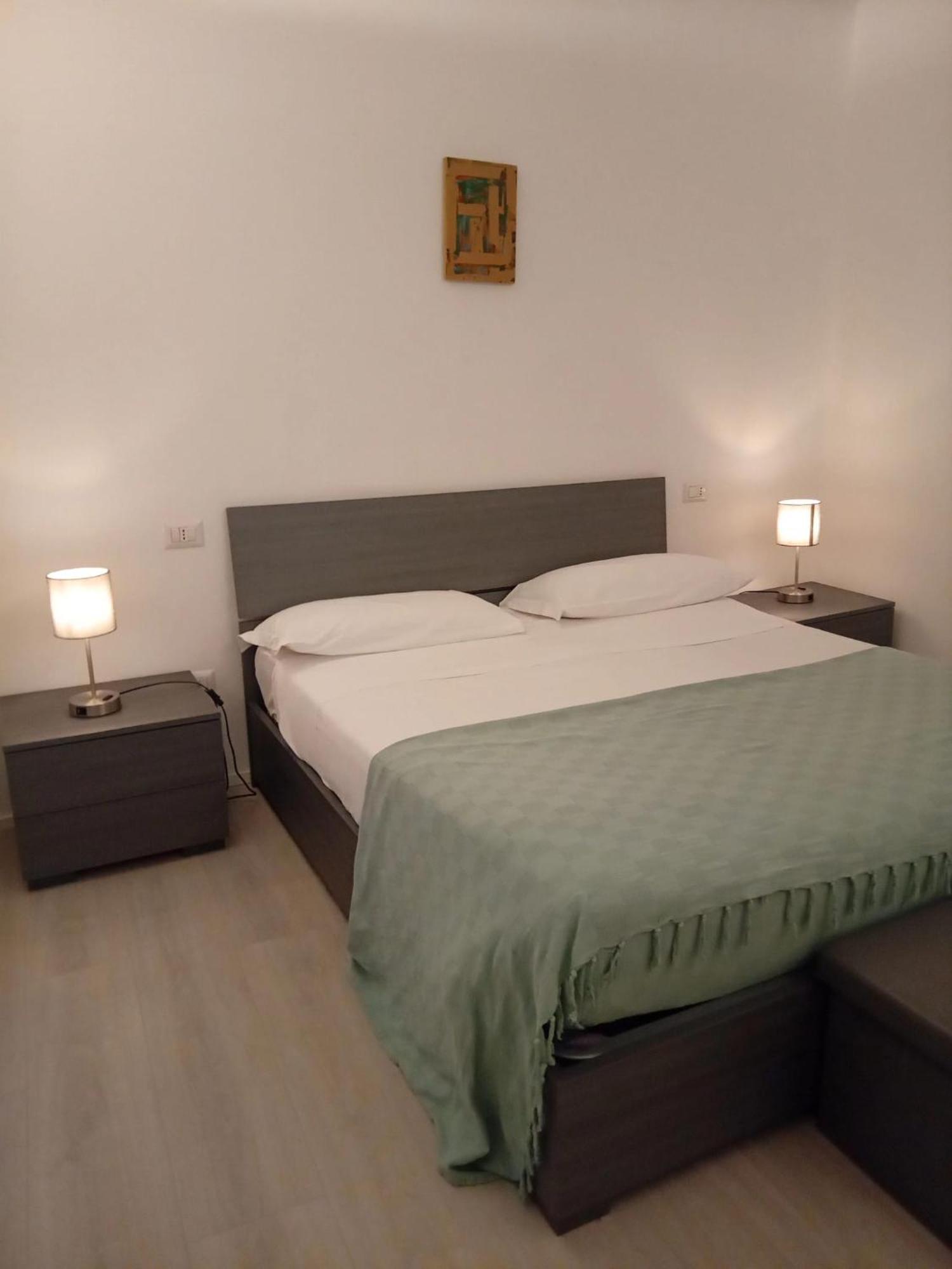 History Luxury By Revenue House * Como